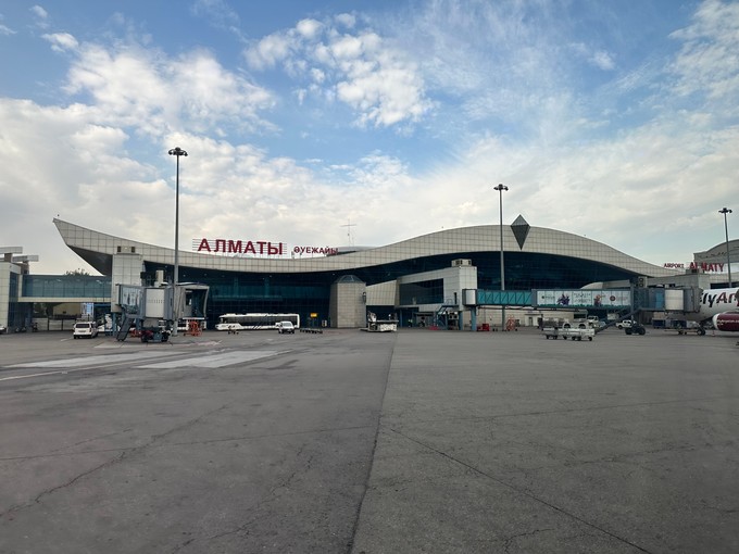 Flughafen Almaty: Hier landet der Airbus A350 von Swiss.