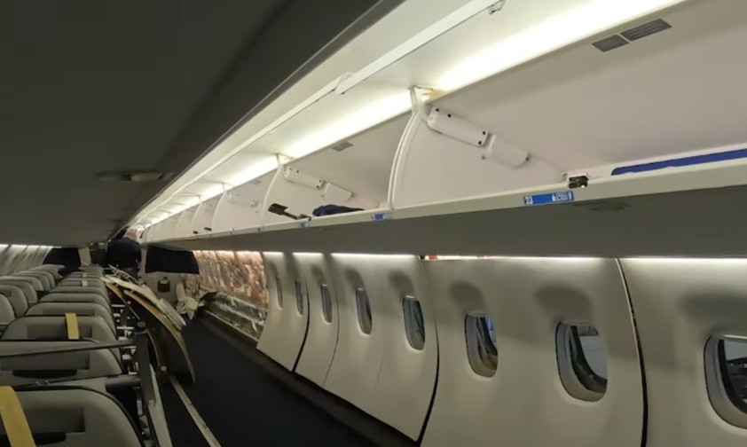 So wird ein Flugzeug mit Starlink-Internet ausgestattet