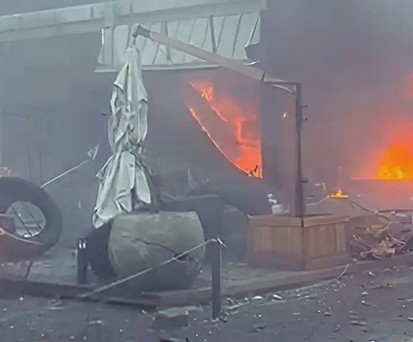 Zehn Tote: Flugzeug kollidiert in Brasilien mit Kamin und stürzt auf Stadt