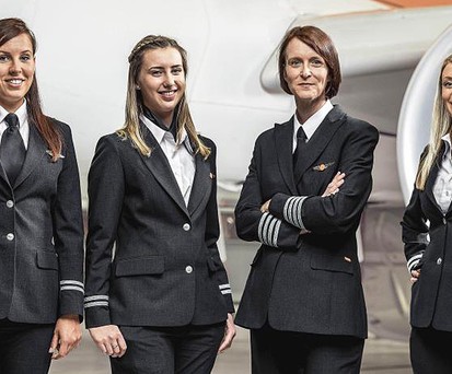 Pilotinnen von Easyjet: Der Anteil weiblichen Cockpitpersonals ist überall noch immer niedrig.