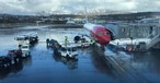 Boeing 737-800 von Norwegian am Flughafen Tromsø: Am 19. August gelang ein blinder Passagier ins Flugzezg.