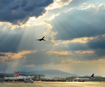 Flughafen Zürich: Skyguide hat die Kapazität gesenkt.