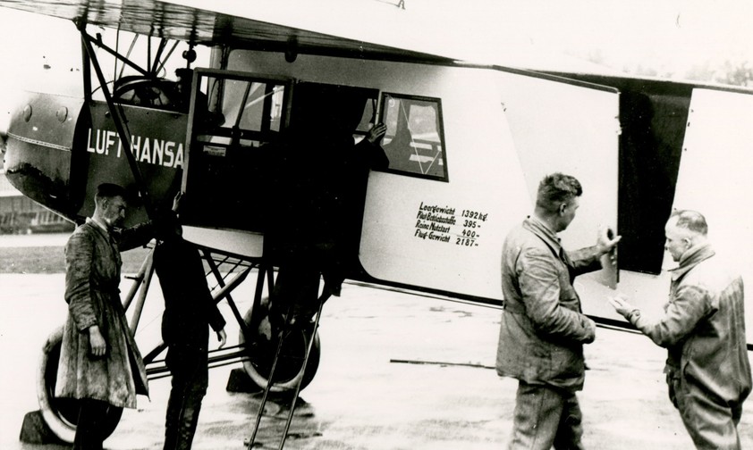 Eine Fokker F.II von Luft Hansa: Das Modell des ersten Fluges.