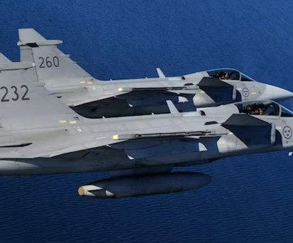 Saab JAS 30 Gripen Das Akronym steht für Jakt, Attack och Spaning (Jagd, Angriff und Aufklärung) 
