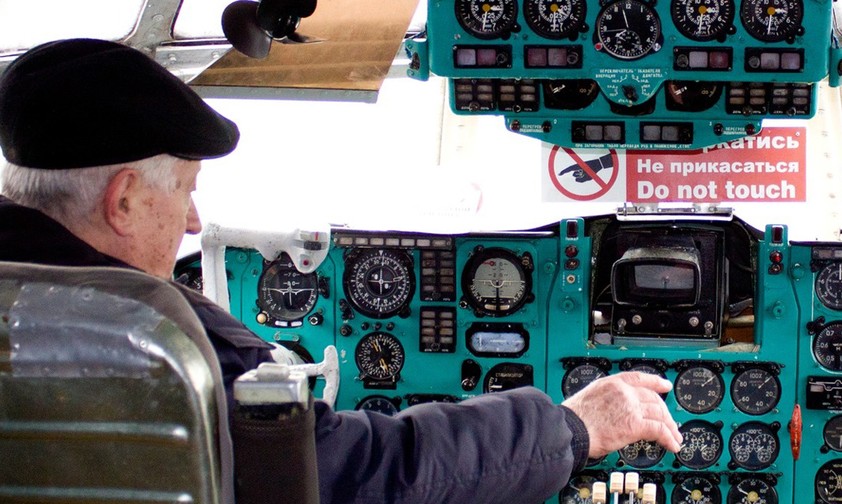 Antonov-Museum in Kyiv schützt seine Flieger vor Kriegsschäden