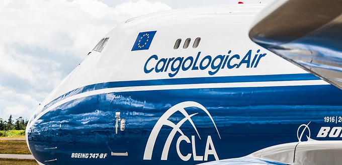 <span style="font-weight: 400;">Nachdem der deutsche Ableger der russischen Volga-Dnepr Group bereits im Mai Insolvenz anmelden musste, ereilte<a href="https://www.aerotelegraph.com/auch-britische-cargologic-air-ist-insolvent"> Ende November die britische Cargologic UK</a> dasselbe Schicksal. Die Airline wurde für zahlungsunfähig erklärt und liquidiert. Auch hier waren die Sanktionen gegen Russland Grund für das Ende der Frachtairline.</span>
