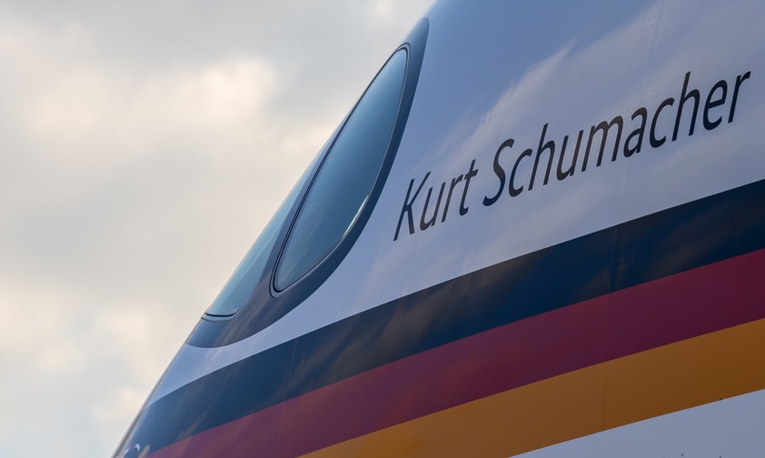 Der A350 mit dem Taufnamen Kurt Schumacher ist nun mit vollständiger Kabine übergeben worden.