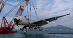 Die Bergung des Rumpfes der Boeing 747 F von Air ACT: Die Teile dienen der Ermittlung.