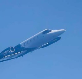 Learjet 35A der GFD: Zieldarsteller im Auftrag der Bundeswehr.