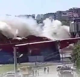 Airbus A340 in Flammen: Gut sieht es nicht aus.