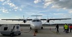 ATR 72 der damaligen Green-Airlines-Partnerin Chalair im März 2021 am Flughafen Paderborn: Künftig soll der Fokus mehr auf dem Airport Weeze liegen.