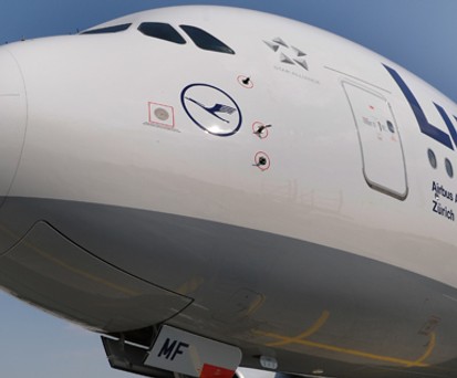 A380 von Lufthansa (Symbolbild): Ein großes Flugzeug braucht viel Platz.