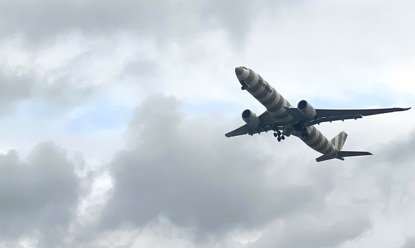 Condor-Jet in Frankfurt: Braucht Zubringer für die Langstrecke.