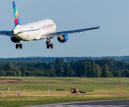 Small-Planet-Jet: Bleiben in Deutschland am Boden.