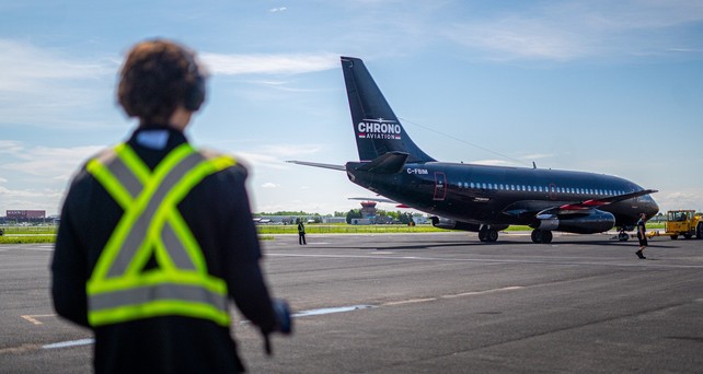 chrono aviation jet boeing 737 200 c fbim