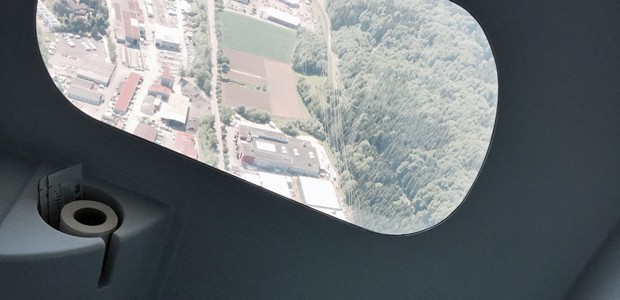 Auch auf dem Klo gibt es viel Platz - und eine tolle Aussicht.