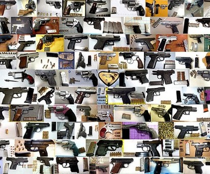 Im Jahr 2013 fanden die Inspektoren 1813 Feuerwaffen, wovon 84 Prozent geladen waren. Der Flughafen mit den meisten Waffenfünden (111 Stück) war Atlanta. Aber auch zahllose Messer und andere verbotene Gegenstände findet man auf dem Blog der Behörde.