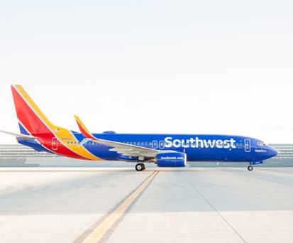 So sehen die Flugzeuge von Southwest künftig aus. Es ist ein weitreichender, aber kein radikaler Wechsel. Die Farbgebung wurde angepasst, aber nicht grundlegend verändert.