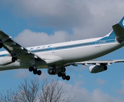 Airbus A340-313X von Olympic Airlines: Die jets sind jetzt amerikanisch.