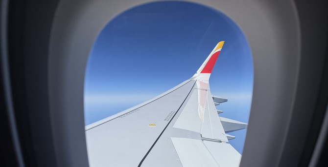 Blick aus dem Fenster: Mit dem Airbus A321 XLR über dem Nordatlantik.