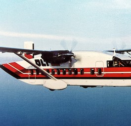 Die deutsche Lufthansa-Beteiligung DLT setzte zwischen 1977 und 1984 bis zu sieben Shorts 330 ein. Sie flogen auf Regionalstrecken ab Deutschland.