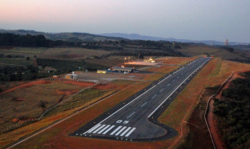 Der Aeroporto de Lavras im Bundesstaat Minas Gerais: Brasilien will eine breitere Abdeckung.