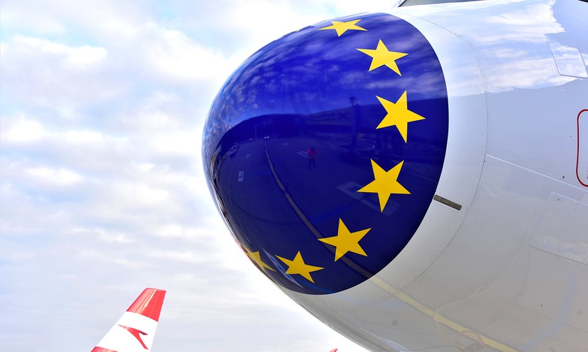 ... besitzt jetzt eine blaue Europa-Nase.