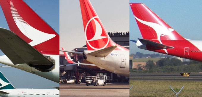 Heckflossen von Cathay Dragon (links), Turkish Airlines (Mitte) und Qantas (rechts). Die weißen Logos auf rotem Hintergrund könnten Laien ohne Weiteres verwechseln.