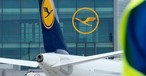 Lufthansa-Jet in Frankfurt: Flugbetrieb mit Problemen.