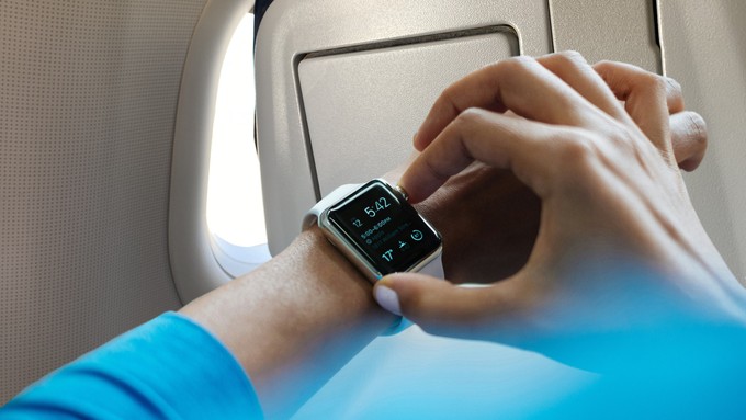 flugzeug smartwatch 01