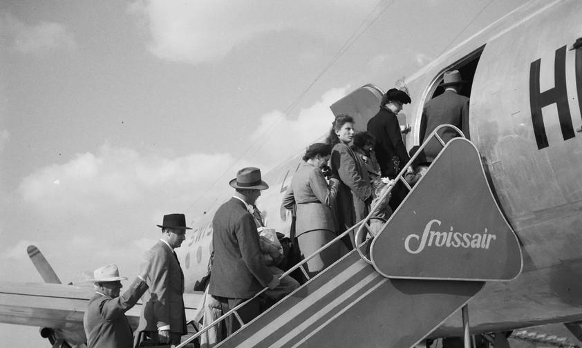 Erstflug am 14. Juni 1948: Der Flughafen Zürich ist in Betrieb.