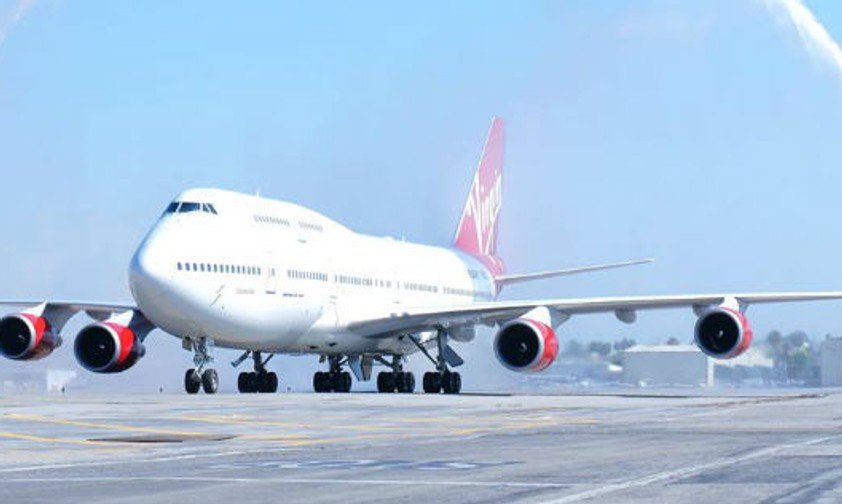 Neu trägt Cosmic Girl das Kennzeichen N744VG. Sie wurde am 31. August 2017 von London Gatwick nach Long Beach in Kalifornien überführt.
