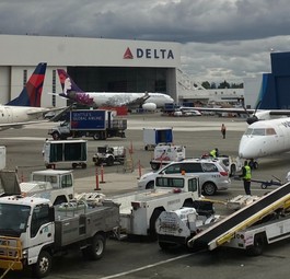 Viel los am Flughafen Seattle-Tacoma: Wie lange reicht die Kapazität noch aus?
