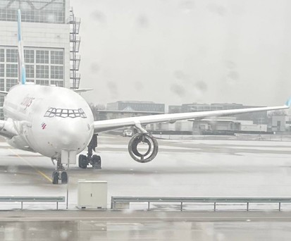 Einer von vier gestrandeten A330 in München: Die Maschinen gehören nicht mehr Lufthansa.
