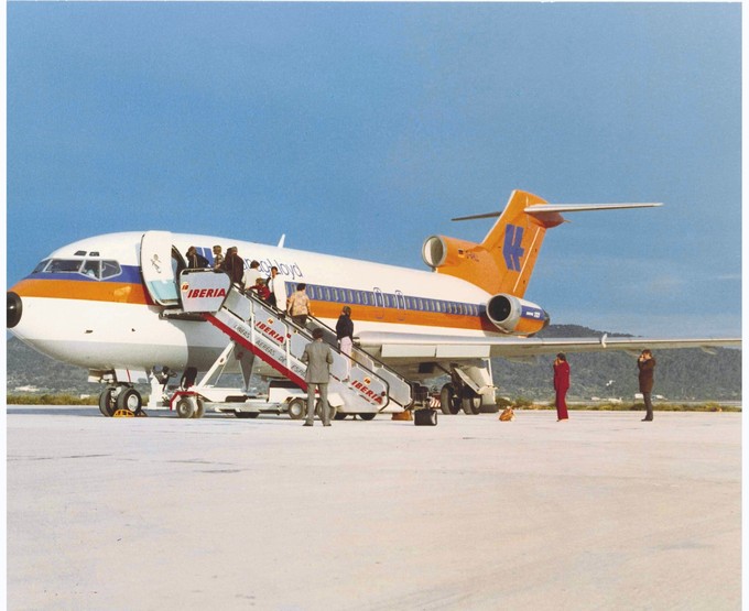 Gäste beim Boarding einer Boeing 727-100 in Spanien.