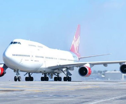 Neu trägt Cosmic Girl das Kennzeichen N744VG. Sie wurde am 31. August 2017 von London Gatwick nach Long Beach in Kalifornien überführt.
