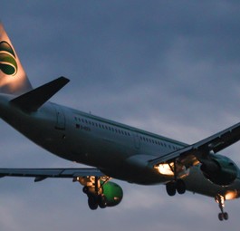 Airbus A321 von Germania: Die Airline braucht Geld.