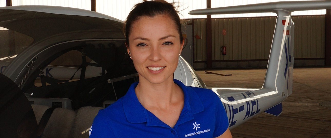 Ines Ebner, Sales Consultant bei Aviation Academy Austria