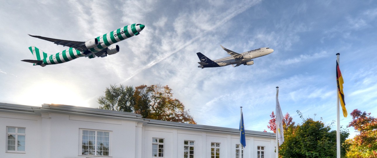 Flugzeuge von Condor und Lufthansa über dem Bundeskartellamt (Montage): Was geschieht als nächstes?