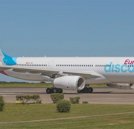 Ebenso erging es der HB-JHR. Die beiden A330 werden von Edelweiss verleast.