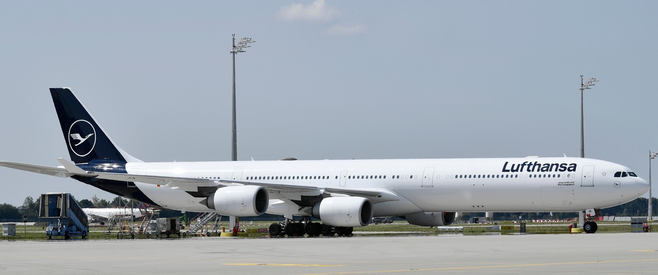 Airbus A340-600 (D-AIHI) von Lufthansa: Das Flugzeug wurde verkauft und wird jetzt zerlegt.