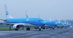Boeing 737 der KLM: Insgesamt 15 Flugzeuge der KLM parken in Groningen.