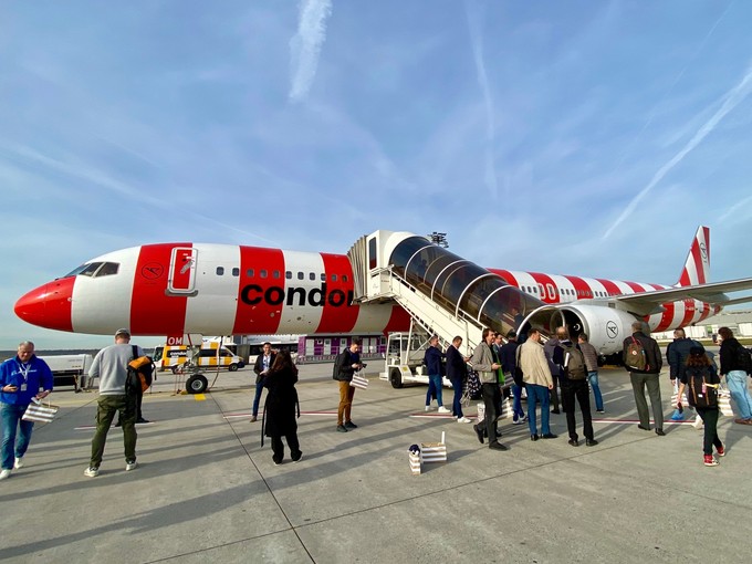 Die D-ABOM auf der Außenposition.