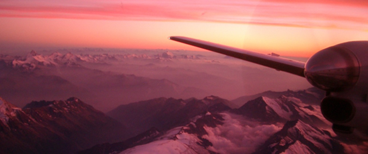Blick aus einer Maschine von Darwin Airline: Neue Route in Südtirol.