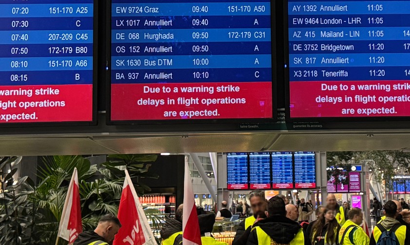 Verdi-Streik am Flughafen Düsseldorf im Februar: Die Gewerkschaft weitet die Streiks aus.