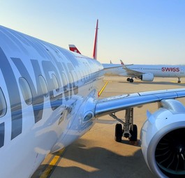 Flieger von Helvetic Airways und Swiss: Die Schweizer Lufthansa-Tochter braucht Hilfe