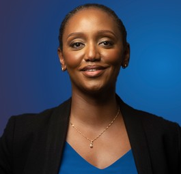 Yvonne Makolo: Von Starken Frauen aufgezogen.
