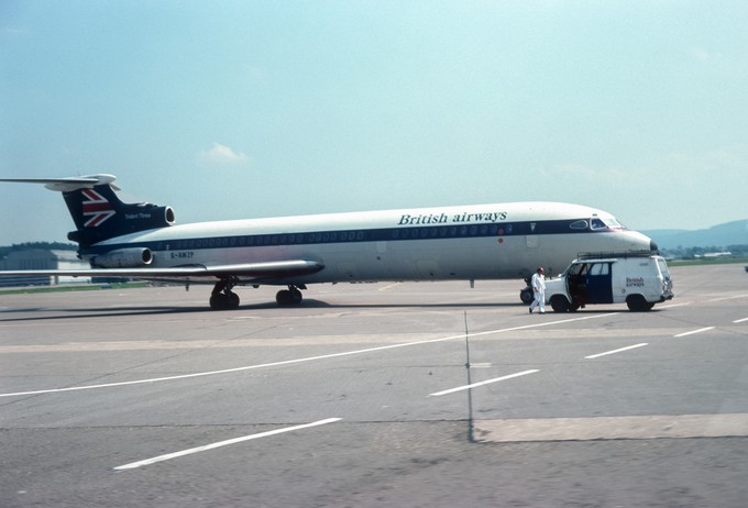 Und so waren die Flieger der Airline ganz am Anfang bemalt.