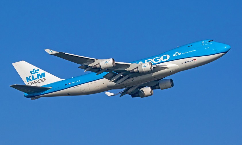 Boeing 747 F von KLM: Am. 2. Oktober brachte sie ein A330-Triebwerk nach Bonaire.