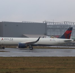 Platz 2: Delta Air Lines: 146.219 Flüge - minus 17,2 Prozent.